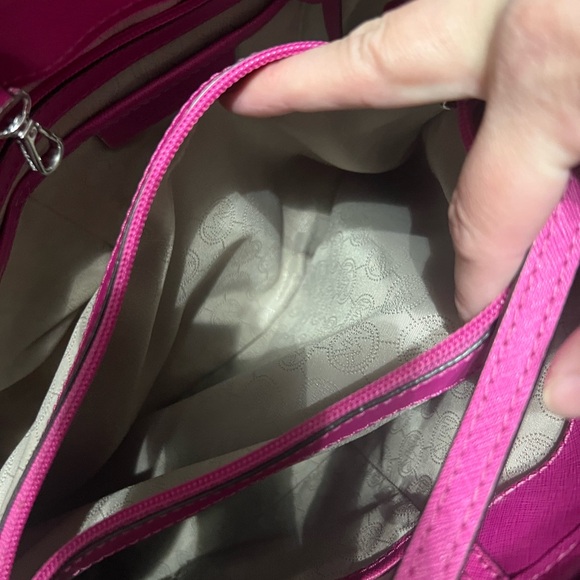 Michael kors purse with wallet - Picture 6 of 12